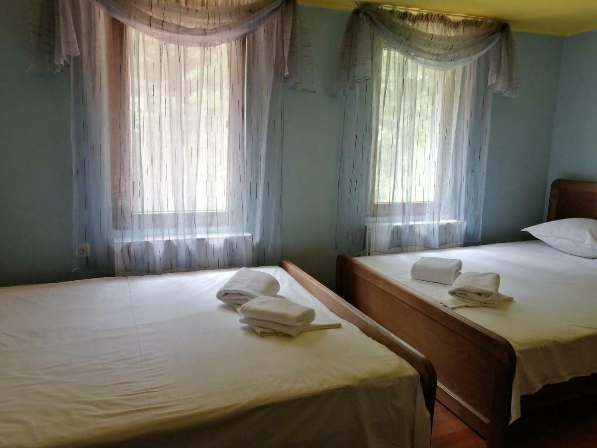 Къща Цвети-1 Трявна Hotel Bangeytsi Ngoại thất bức ảnh
