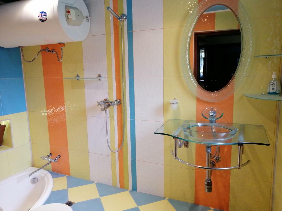 Къща Цвети-1 Трявна Hotel Bangeytsi Ngoại thất bức ảnh
